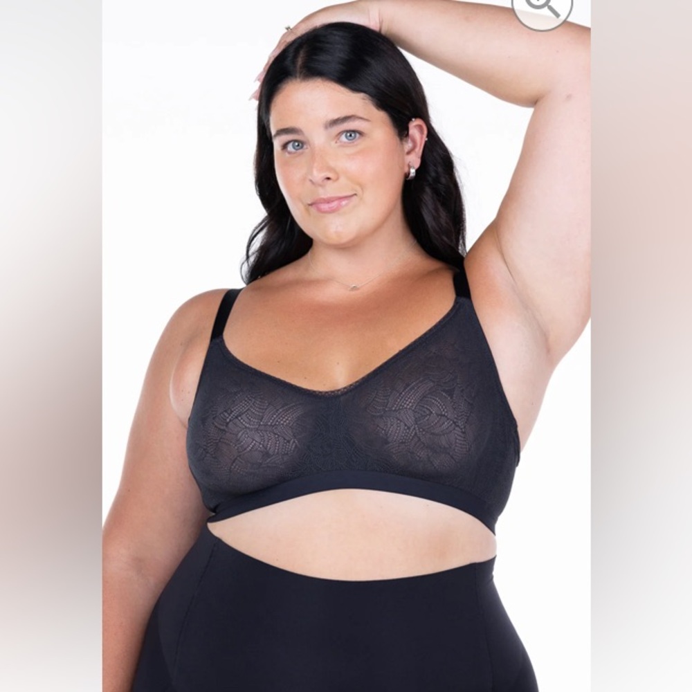 Understance Cate Wireless Soft Cup Bra, NWT, Black